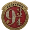Harry Potter Plattform 9 3/4 Christbaumkugel 1 Harry Potter Plattform 9 3/4 Christbaumkugel -Cosly Verkaufsgeschäft harry potter weihnachtskugel plattform9 3 4 harry potter platform 9 3 4 hanging ornament 51065 01