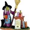 Lemax Spooky Town - Zaubersprüche, Getränke & Mehr -Cosly Verkaufsgeschäft lemax spooky town spells potions and more halloween deko hexen verkaufsstand spooky town figur kaufen 53867