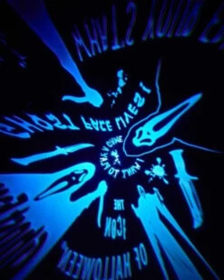 Scream Ghost Face Farbwechsel Projektor -Cosly Verkaufsgeschäft scream projektor mit ghost face motiven in rot gruen blau scream dekoration scream fanartikel halloween beleuchtung halloween dekoration 53973 2