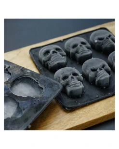Totenschädel Eiswürfelform Aus Silikon 2er Set -Cosly Verkaufsgeschäft totenkopf silikon eiswuerfelform totenschaedel silikon eiswuerfelform skull silicon ice cube dish 51048 02