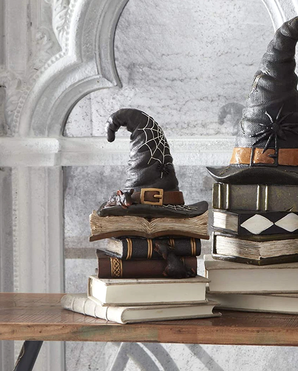 Magische Bücher Mit Hexenhut Dekofigur 30cm 4 Magische Bücher Mit Hexenhut Dekofigur 30cm – Bild 2